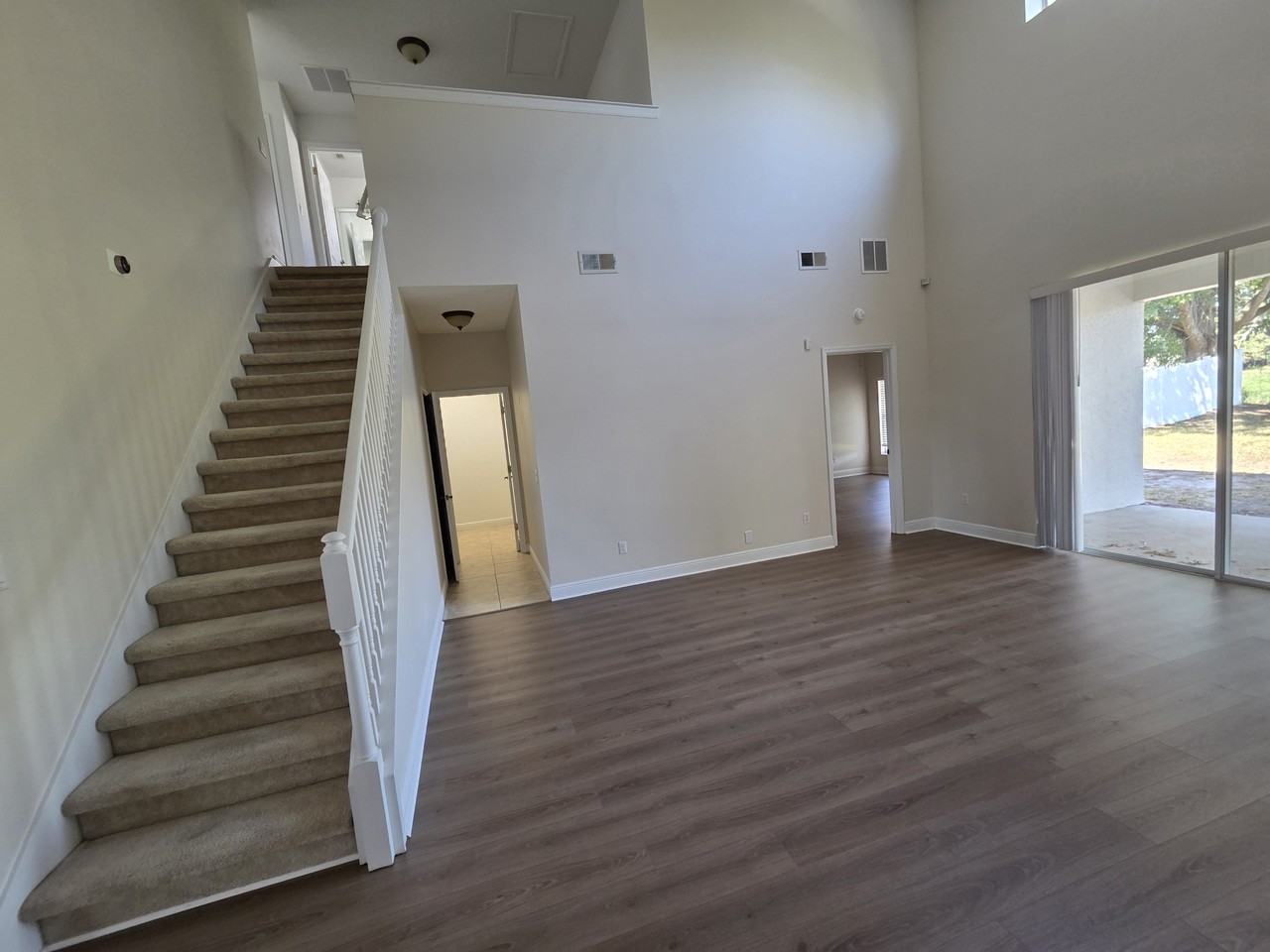 2819 Roseglen Way #NA - Photo 6 of 40