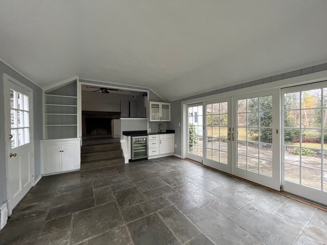 7309 River Rd - Photo 5 of 35