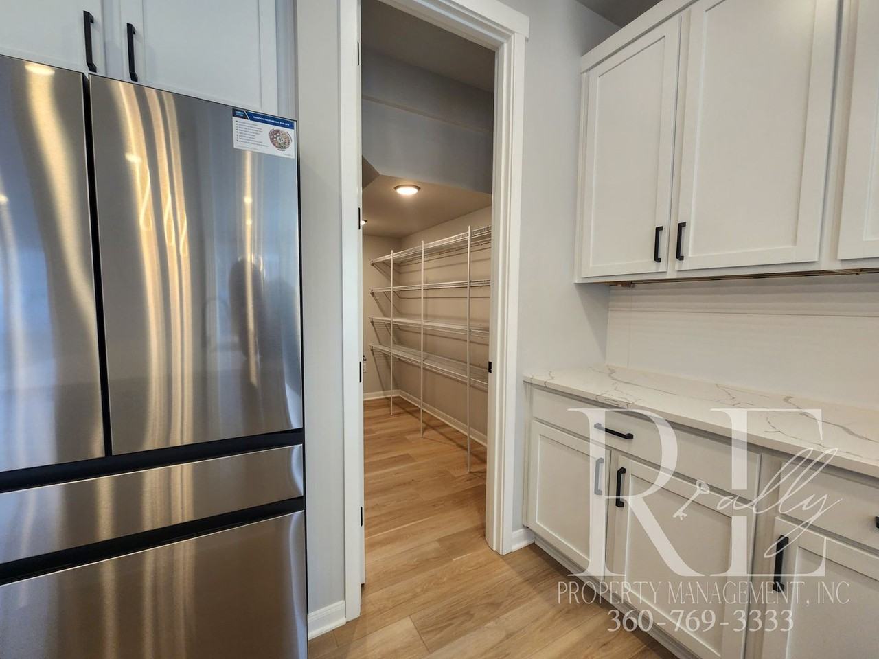 4623 Hibiscus Cir Sw - Photo 6 of 32