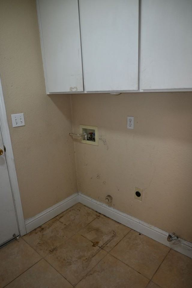 8455 Heritage Hill Drive - Photo 3 of 20