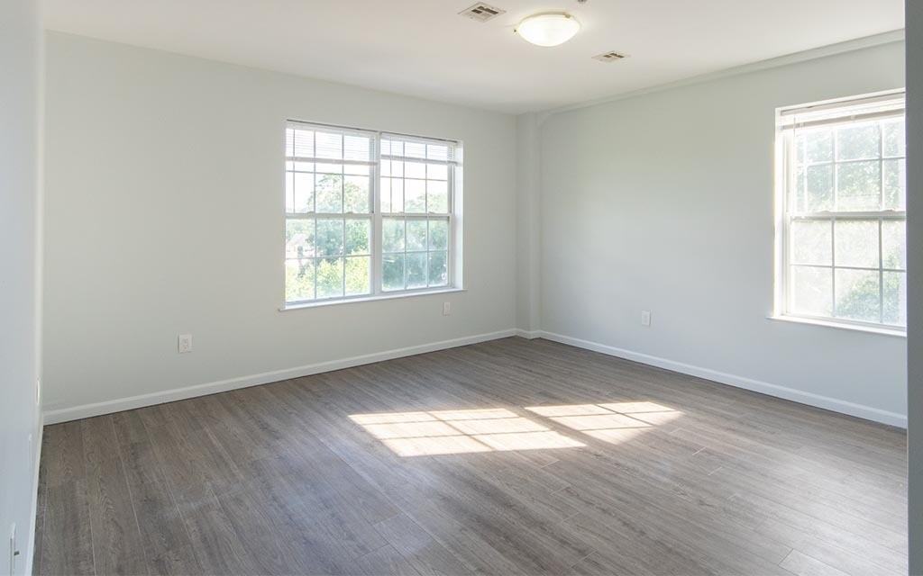 394 S Harrison Street - Photo 5 of 14