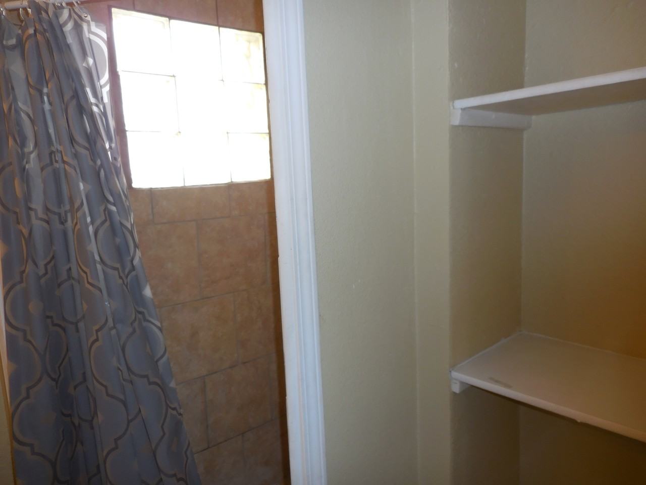 8316 Mercury Street Unit B - Photo 6 of 16