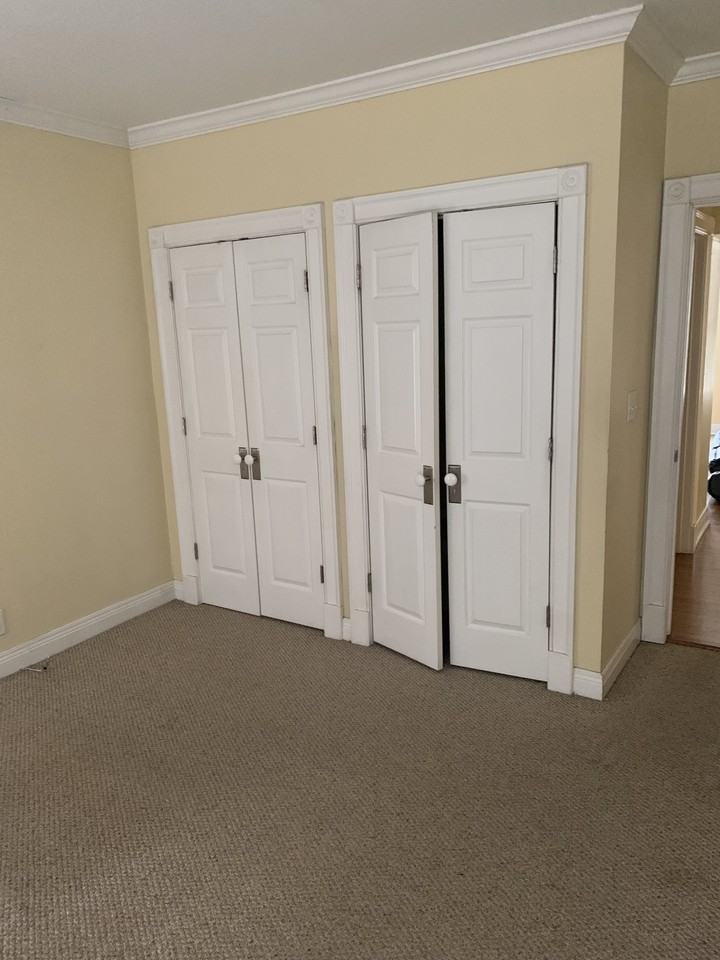 347 S Upper St - Photo 4 of 10