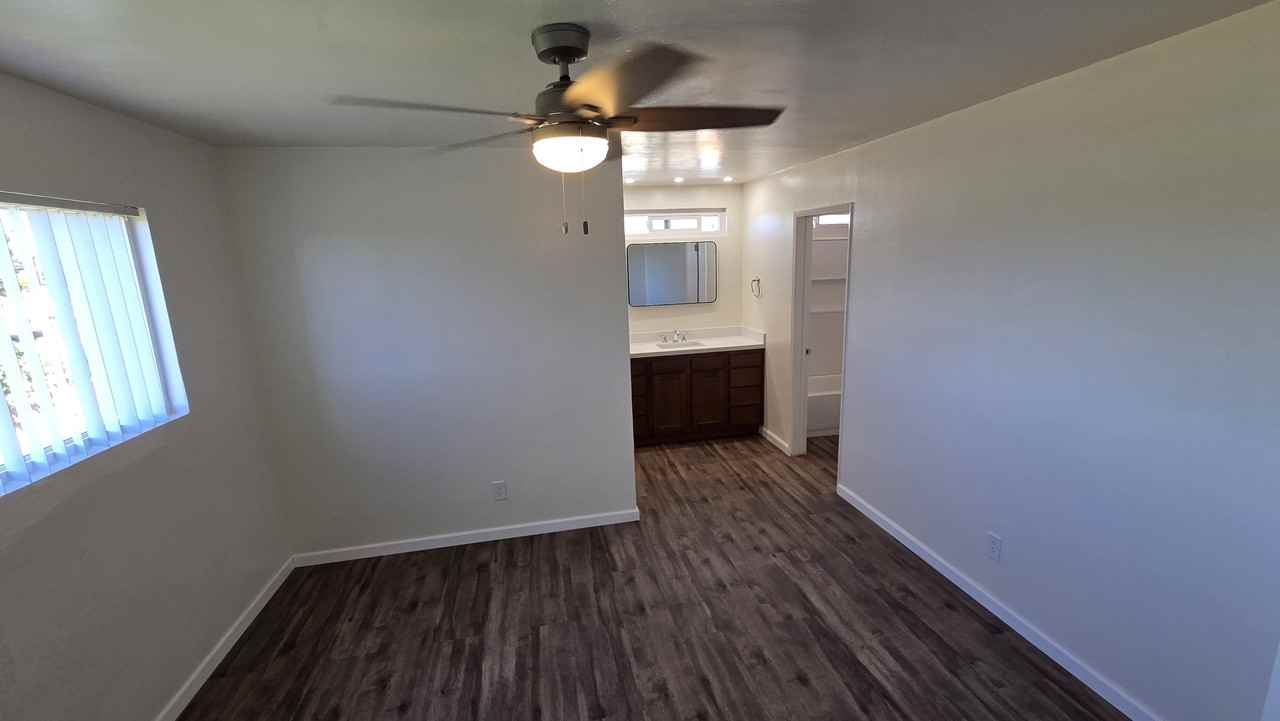 1304 ROXANNE DR - Photo 7 of 11