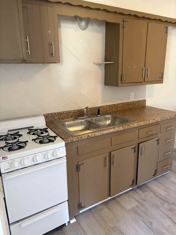 2513 Harper Road - Photo 3 of 10