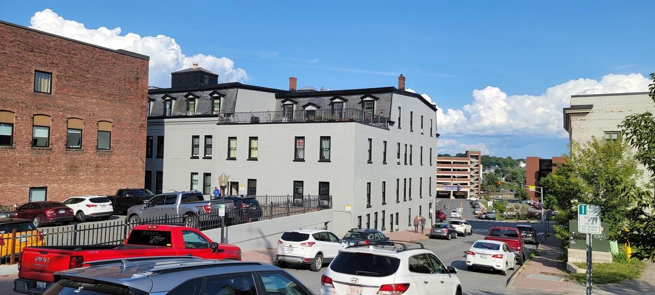 92 Columbia St - Photo 5 of 50