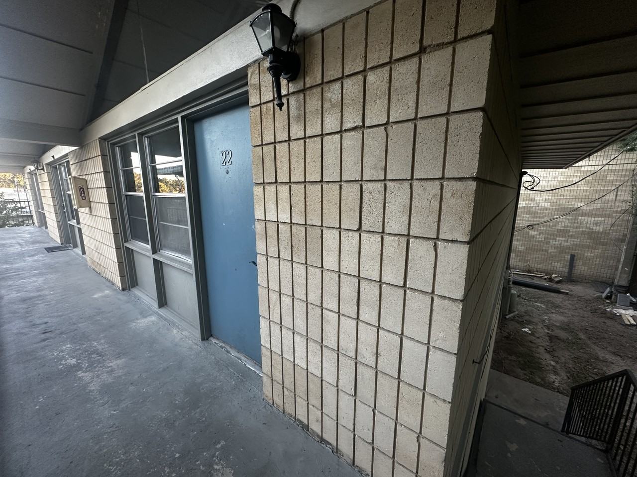 2214 E Silver Springs Blvd,  Apt 22 - Photo 2 of 10