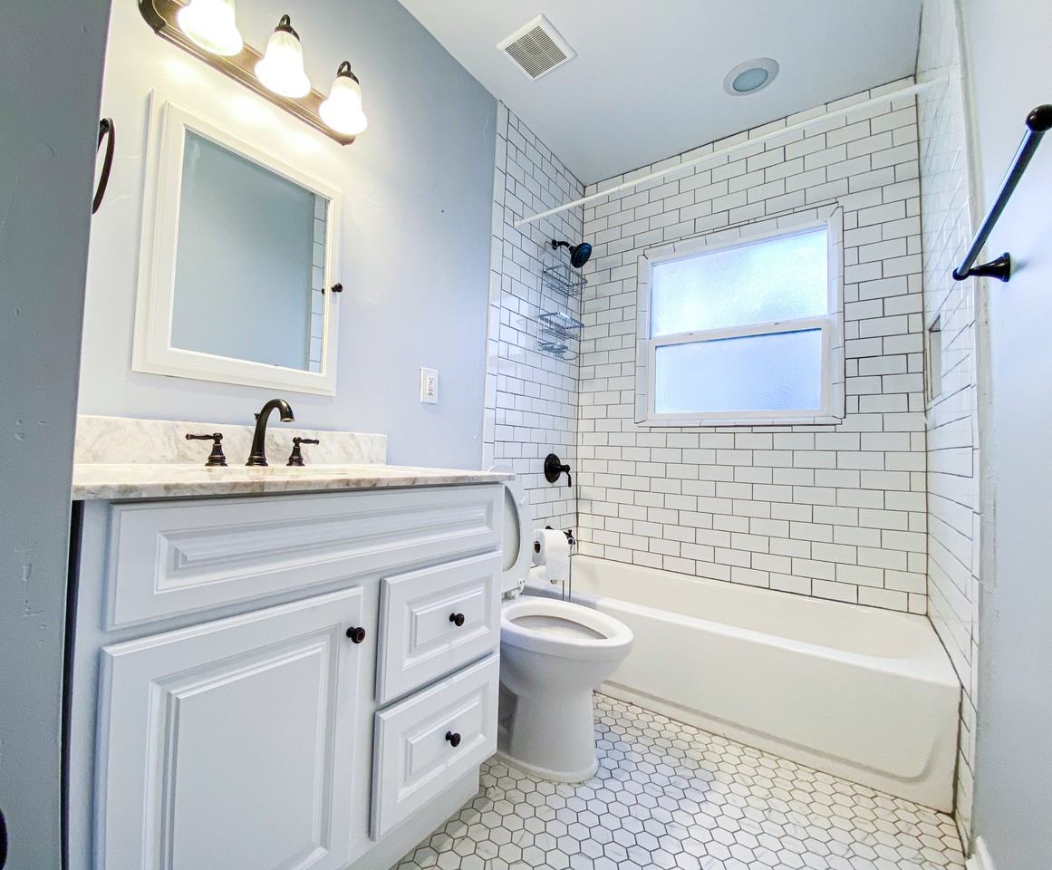 673 E 350 N - Photo 7 of 10