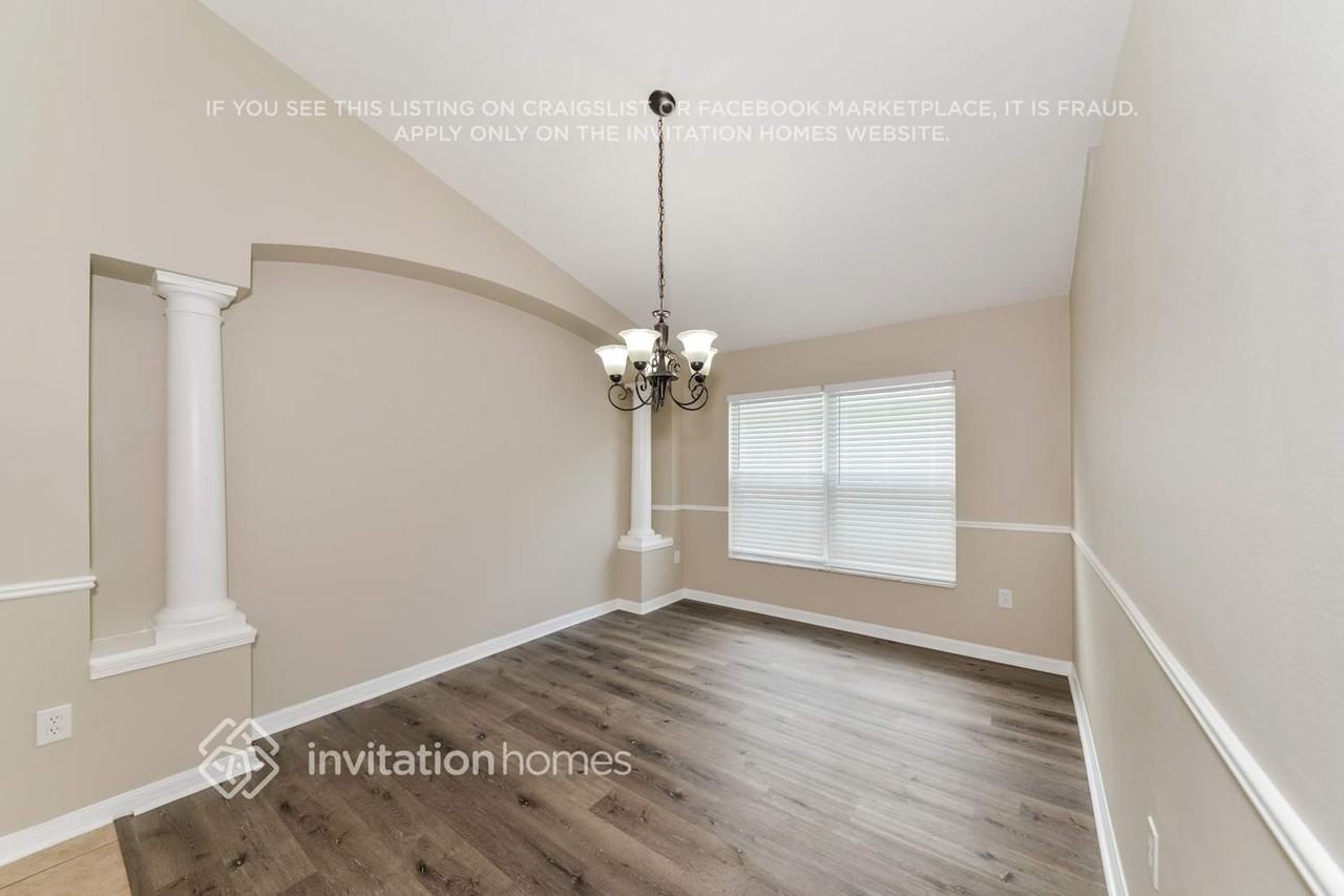 16320 Bridgeglade Ln - Photo 7 of 11