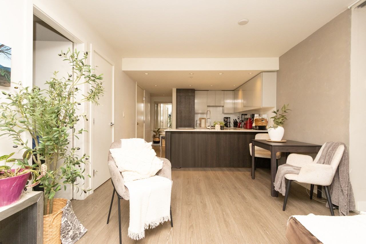 1588 East Hastings Street - Photo 7 of 20