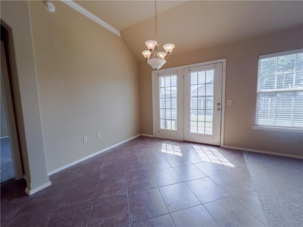 3109 Sw Wargate Ave - Photo 5 of 15