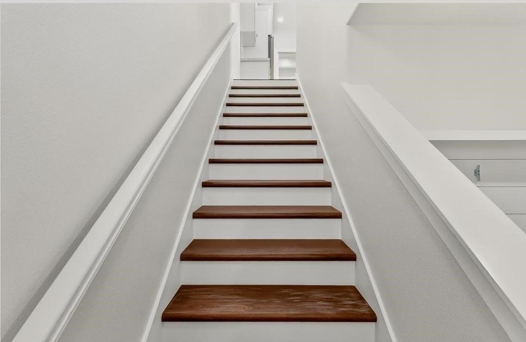 15206 Cruiser St - Photo 3 of 10