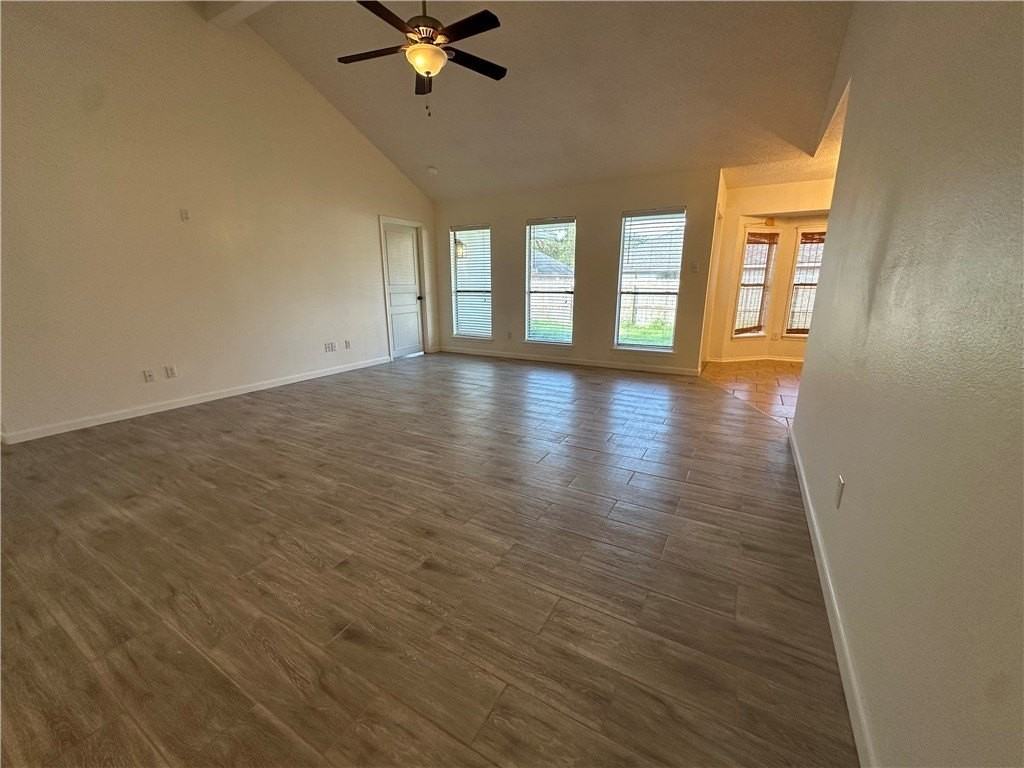 2229 Pebble Beach Dr - Photo 3 of 34