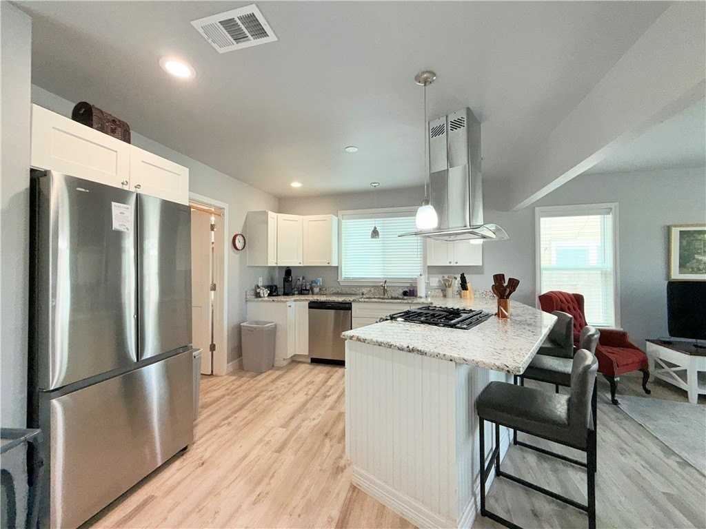 455 Louisiana Ave - Photo 6 of 29