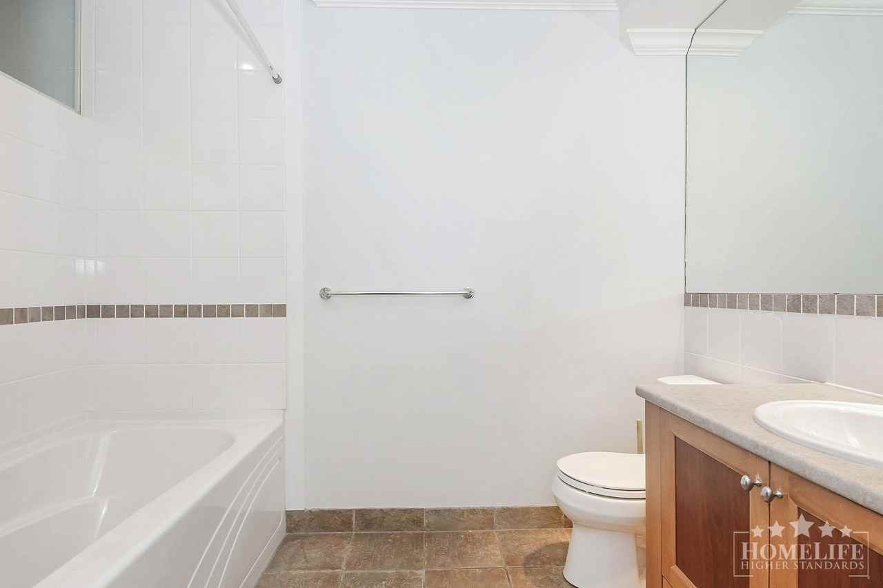 15350 16a Ave #209 - Photo 6 of 19