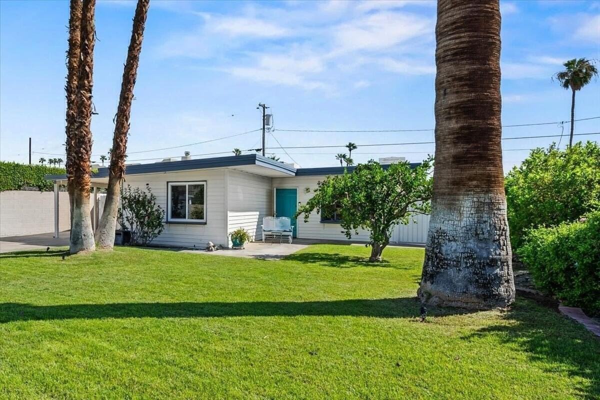 572 North Calle Marcus