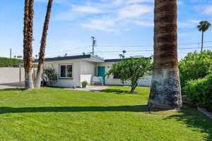 featured image of 572 North Calle Marcus