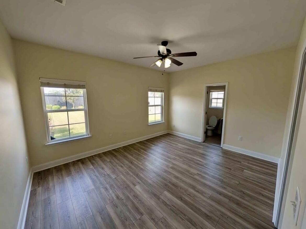 204B Spencer Pl - Photo 7 of 16