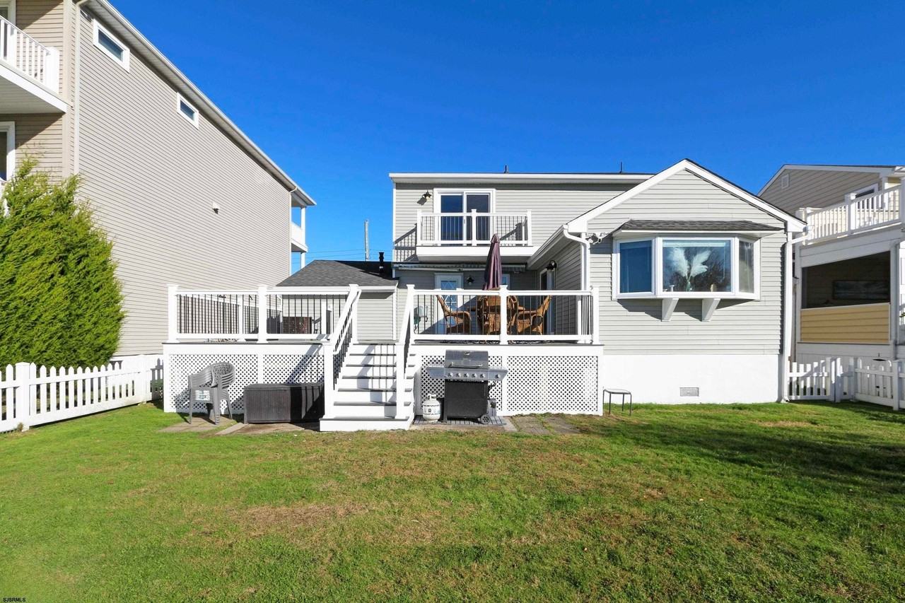 214 Hagen Rd - Photo 3 of 36