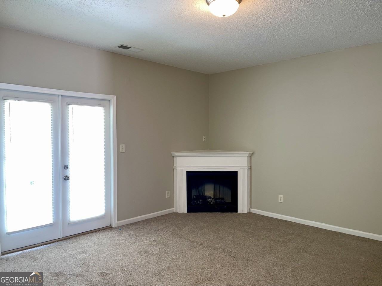 3609 Ginnis Rd Sw Unit 4 #4 - Photo 2 of 12