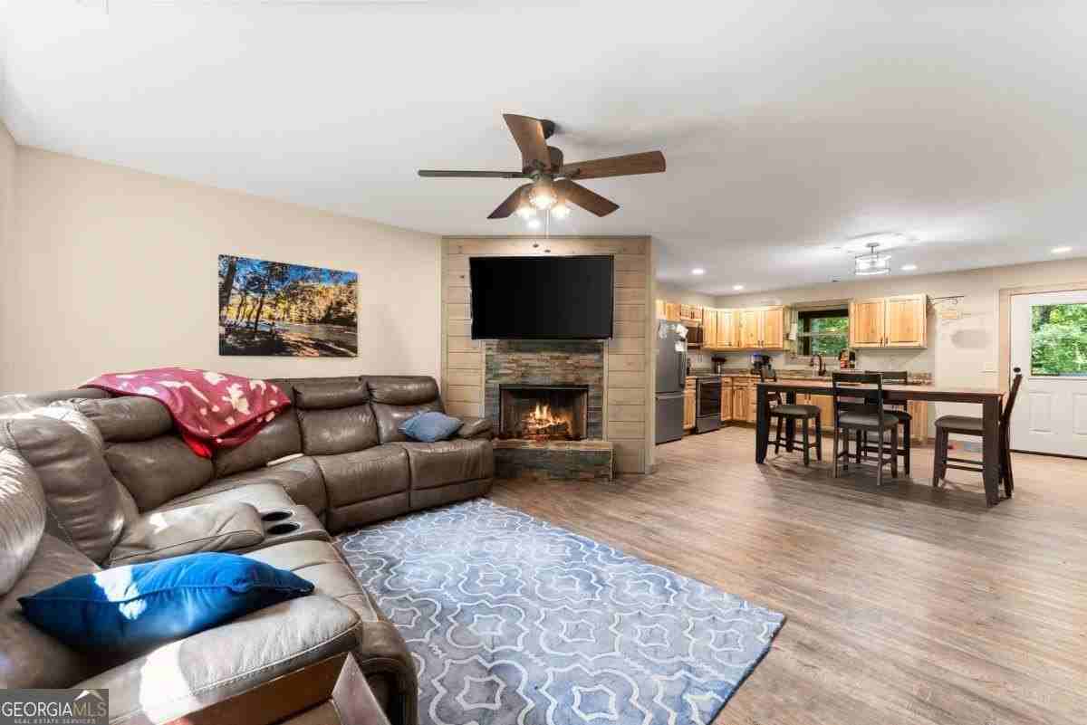 309 Fowler Creek Dr - Photo 7 of 47