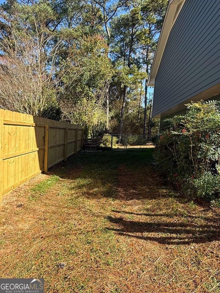 2142 Graystone Pkwy - Photo 3 of 12