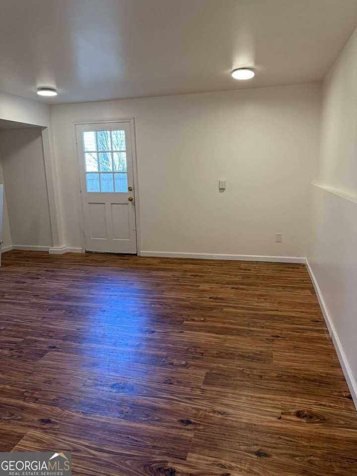 2142 Graystone Pkwy - Photo 5 of 12