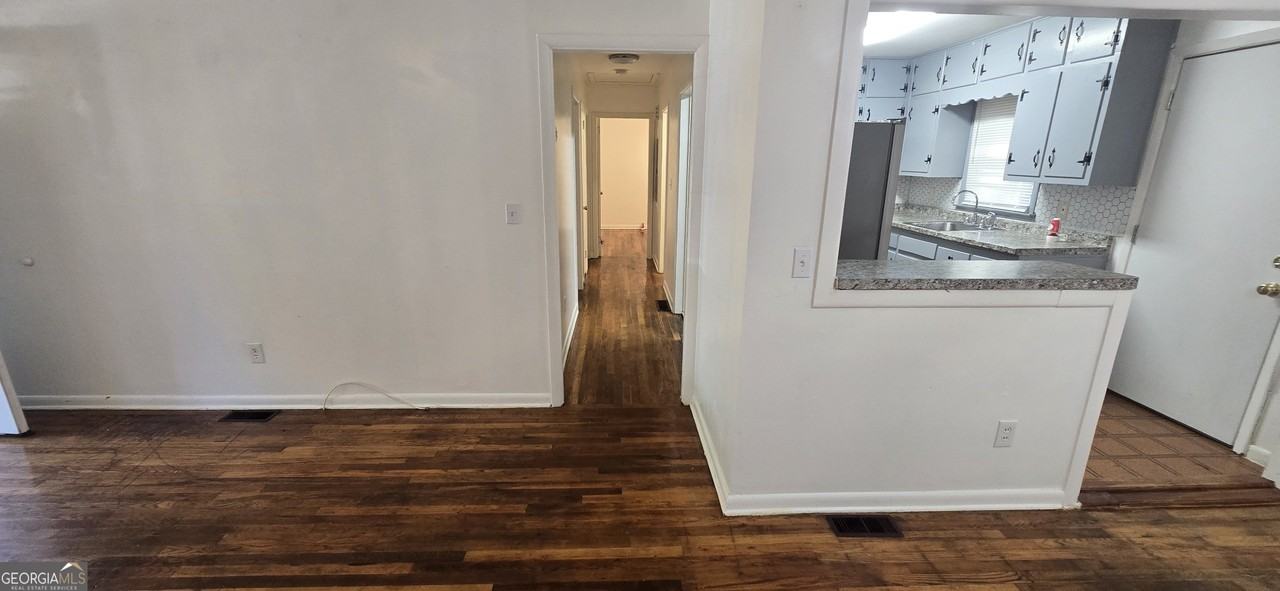 4085 Canby Lane - Photo 5 of 12