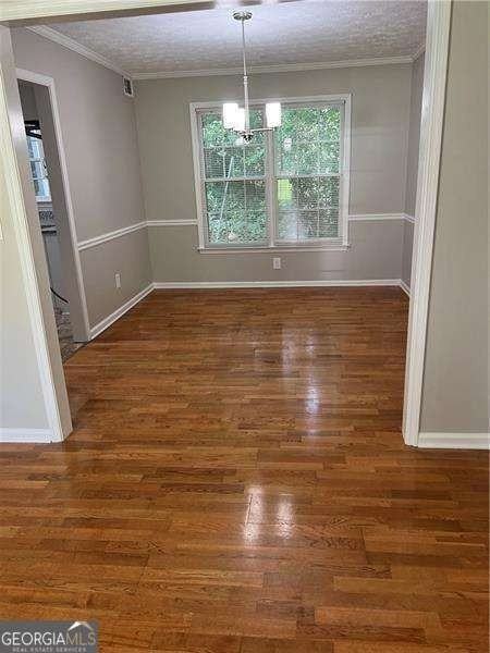 4500 Woodlawn Lake Dr - Photo 6 of 32