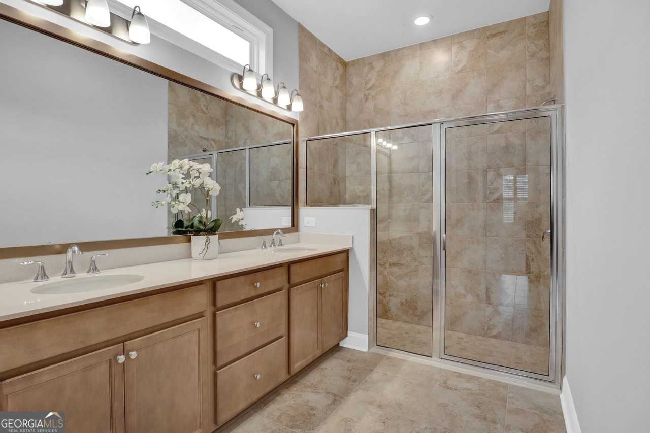 35 Club Cresswind Drive - Photo 4 of 26