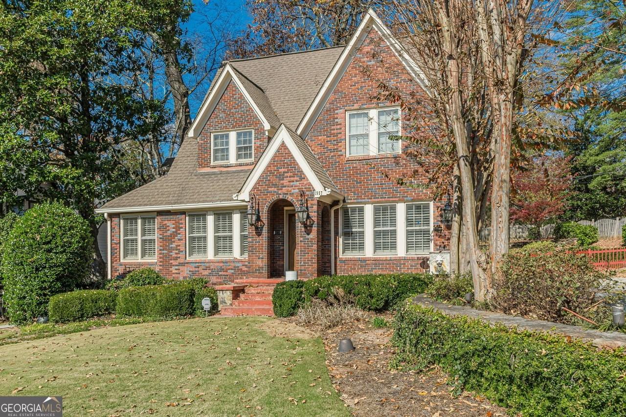 1957 Walker Ave - Photo 3 of 50