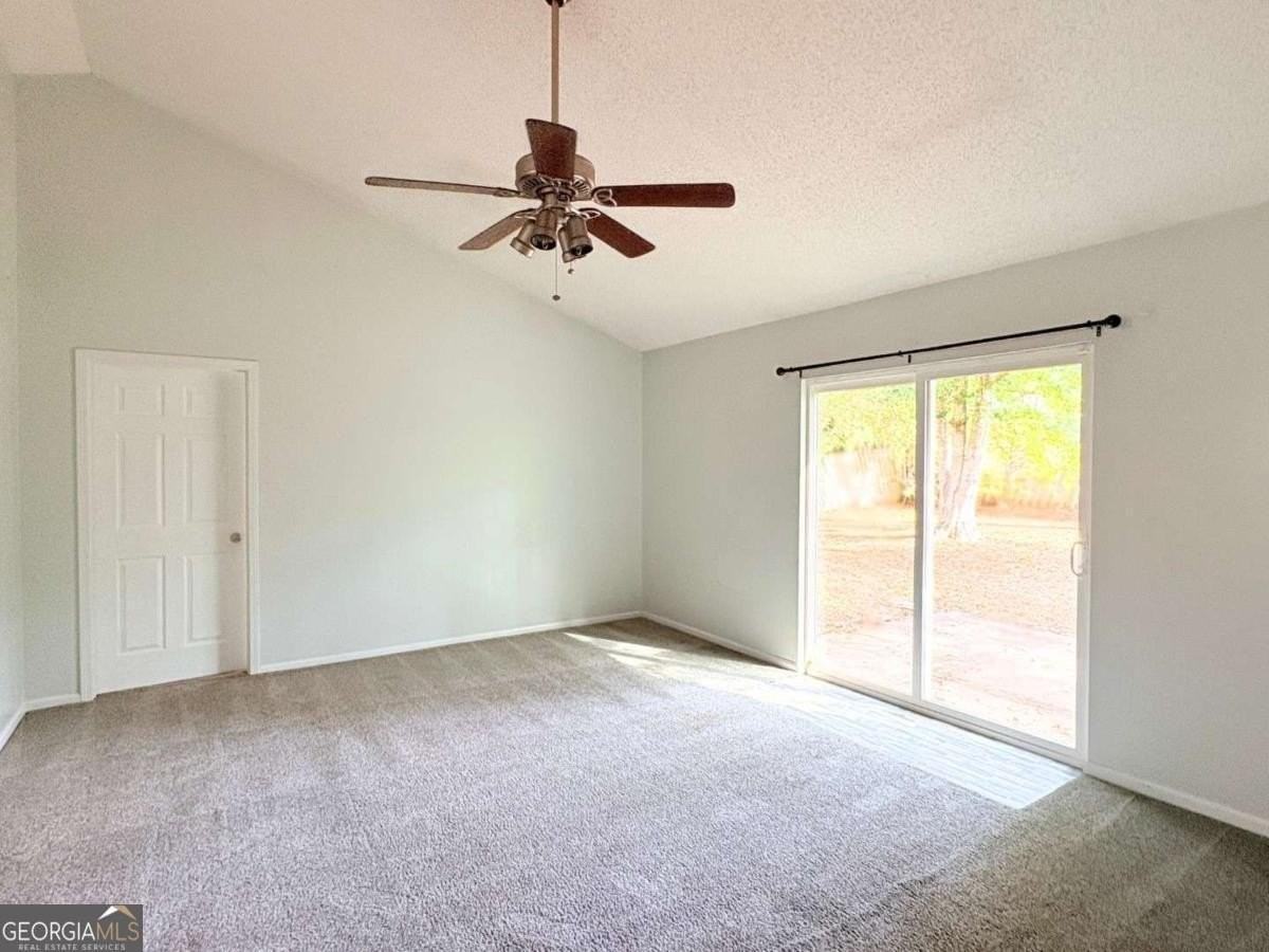 304 Mcqueen Cir - Photo 5 of 45