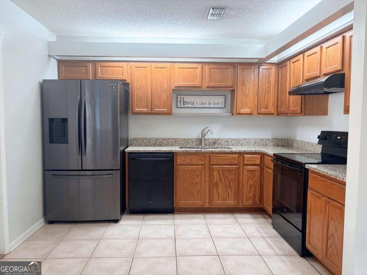 304 Mcqueen Cir - Photo 6 of 45