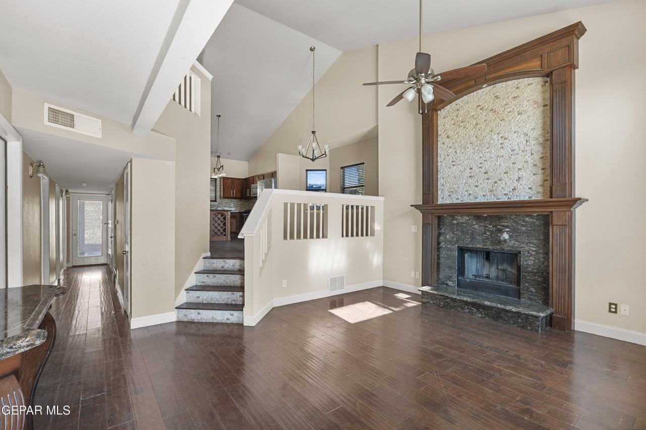 6609 Parque Del Sol Drive - Photo 3 of 24