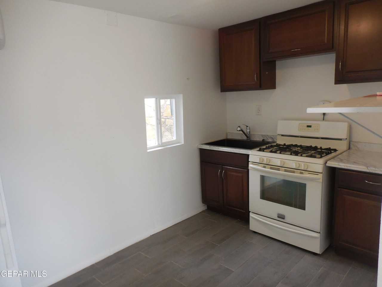 8316 Mercury St Unit A #A - Photo 3 of 19