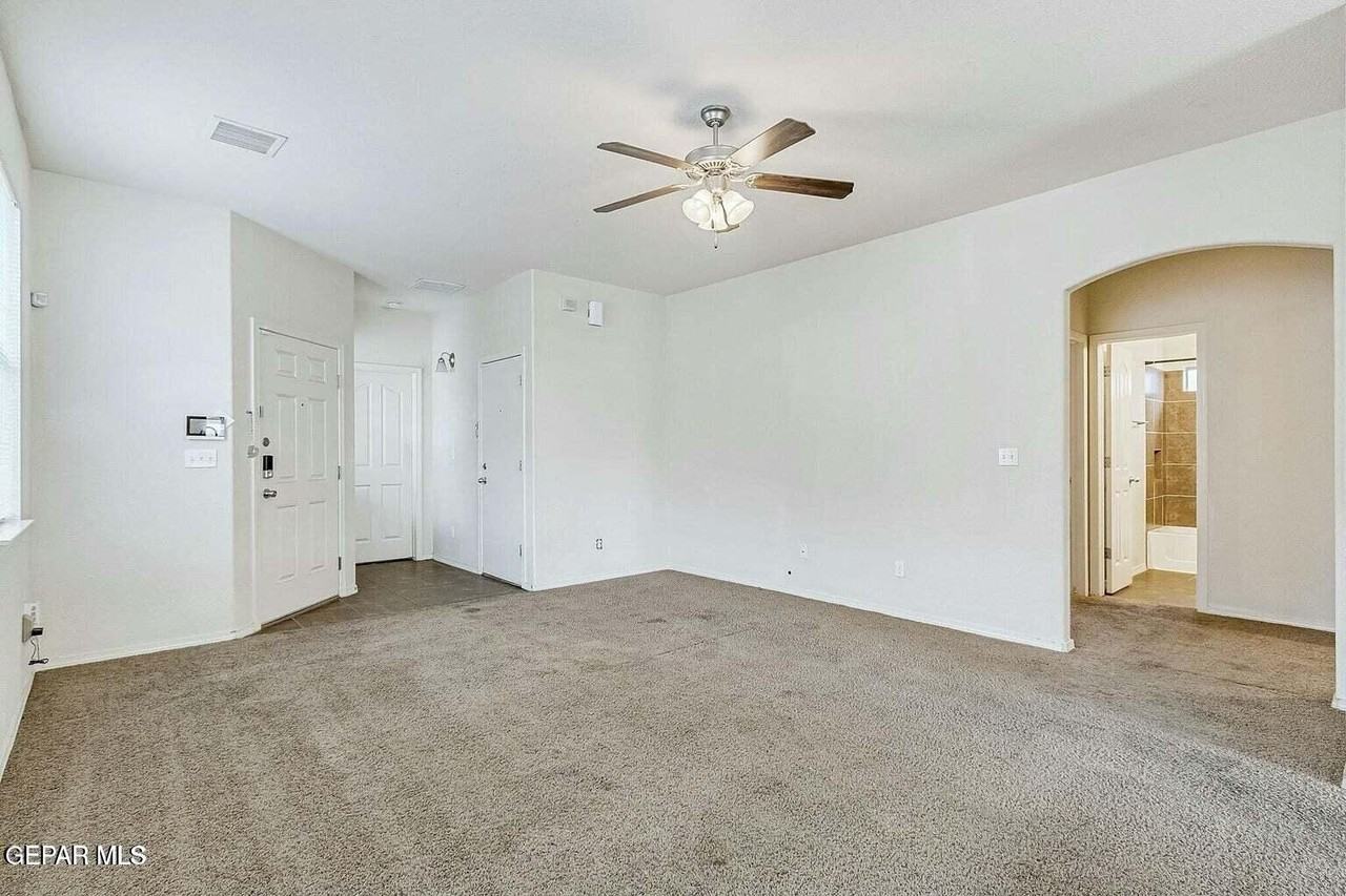 14269 Rattler Point Dr - Photo 6 of 23