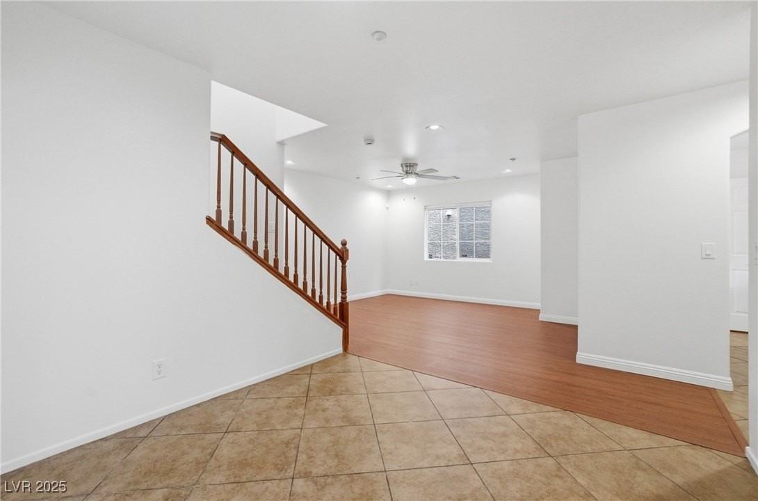 9057 Pure Sapphire Ct - Photo 4 of 30