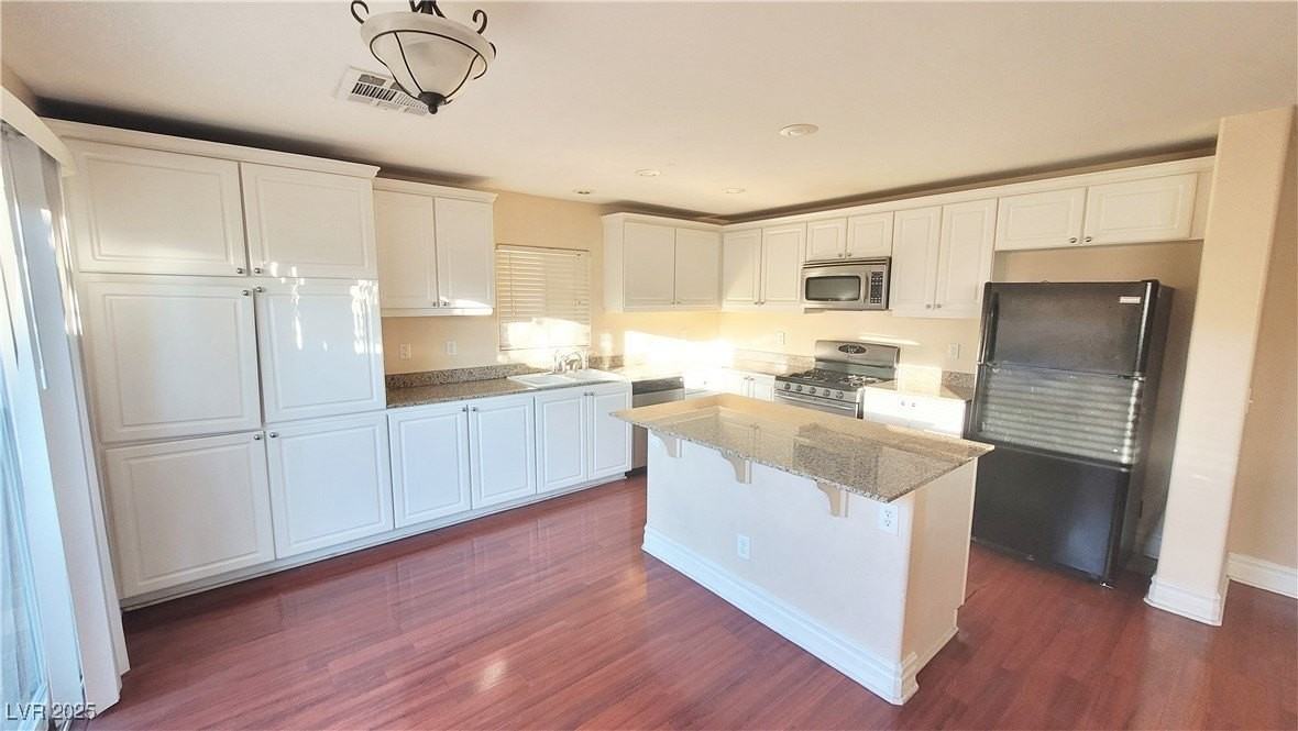 229 Fairway Woods Dr - Photo 4 of 11