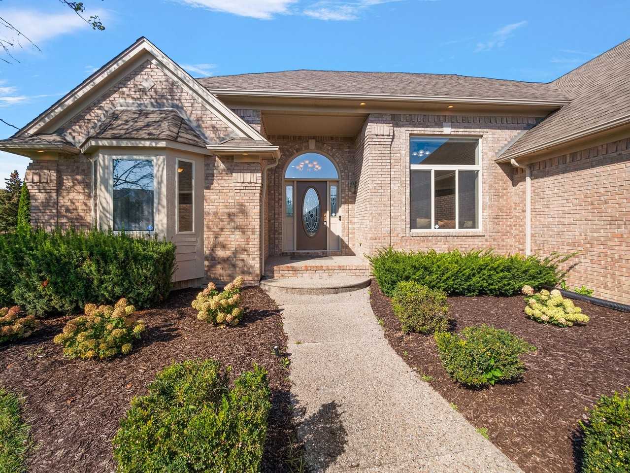 50247 Cheltenham Dr - Photo 4 of 50