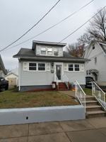 featured image of 18 East 8th Street