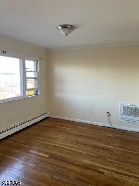 37 Hilton St - Photo 5 of 12