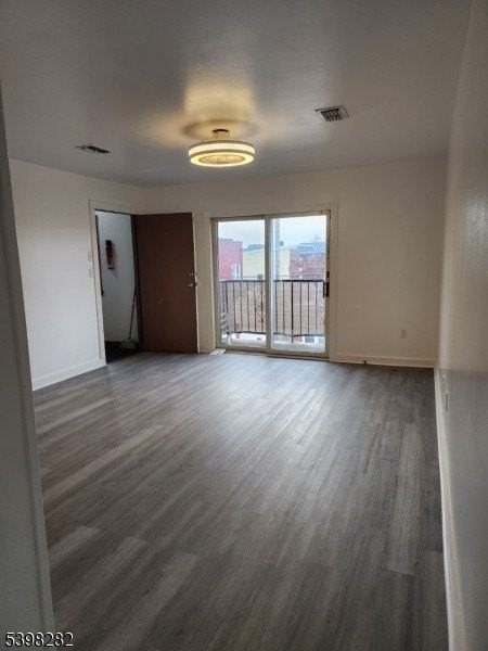 62 Davenport Ave - Photo 4 of 10