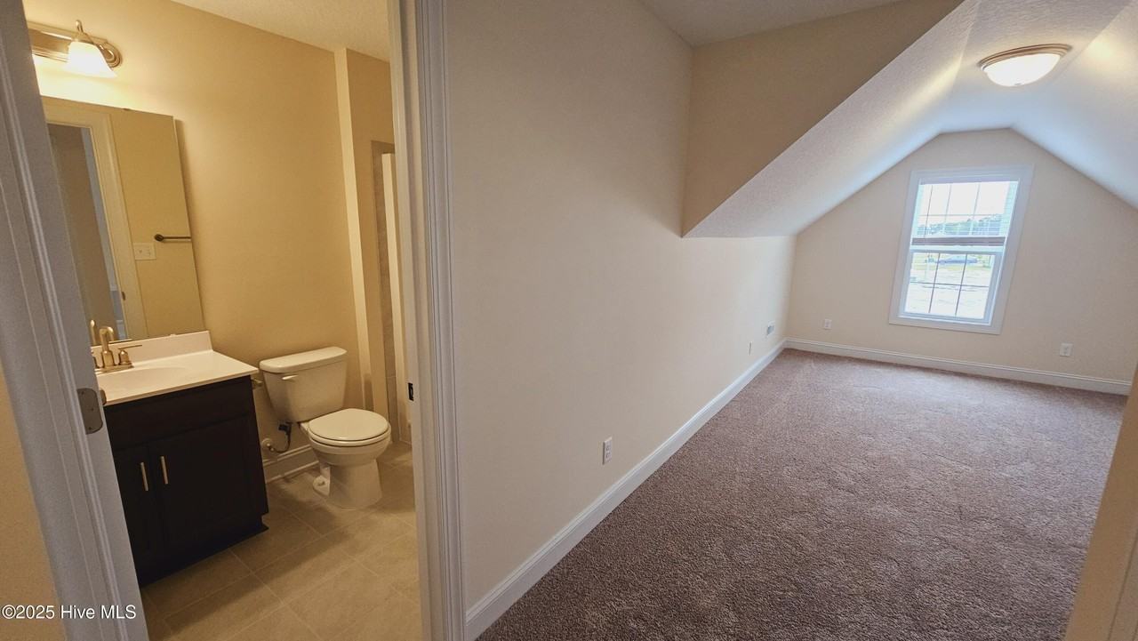 542 Appalachian Trl N - Photo 2 of 25