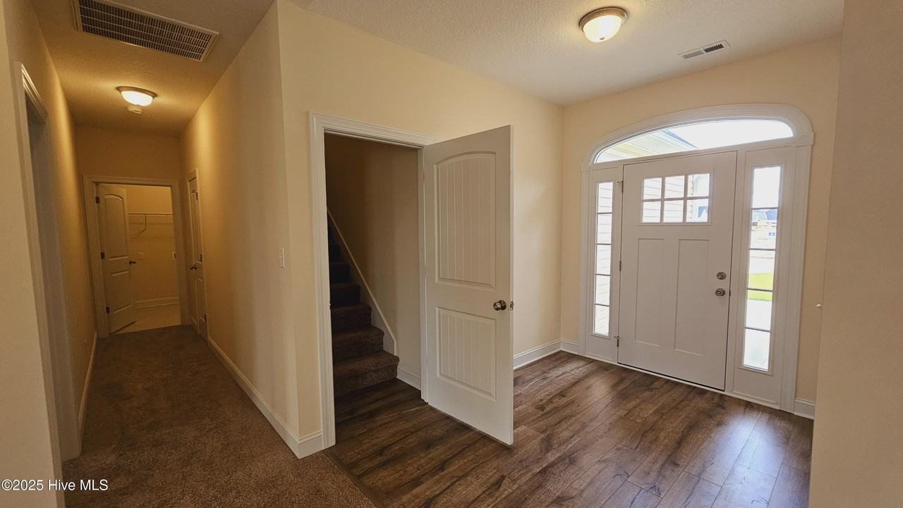 542 Appalachian Trl N - Photo 7 of 25