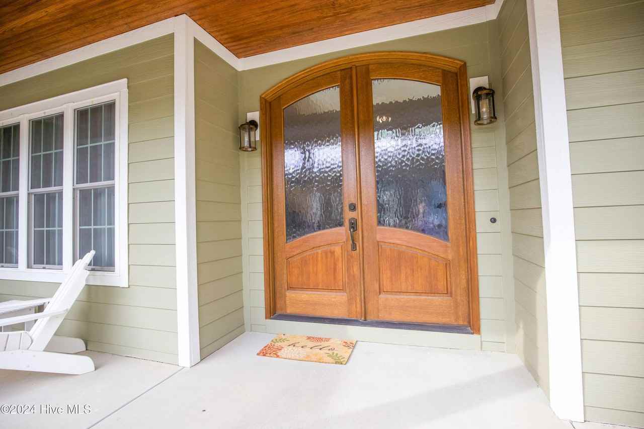 365 Willow Brook Dr - Photo 3 of 50