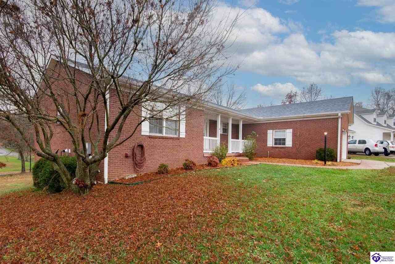 243 Emmaus Cir - Photo 4 of 50