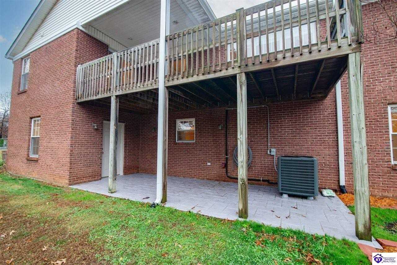 243 Emmaus Cir - Photo 7 of 50