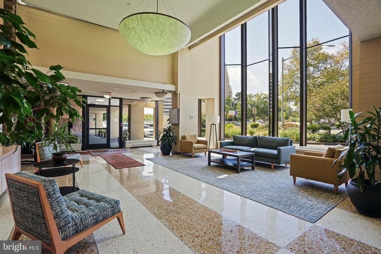 4242 E West Hwy - Photo 7 of 46