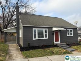 featured image of 32 North Front Street