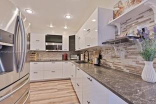 1985 South Ocean Drive #10L - Photo 1 of 1